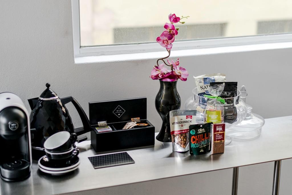 Adelphi Hotel Melbourne Zewnętrze zdjęcie A tea station