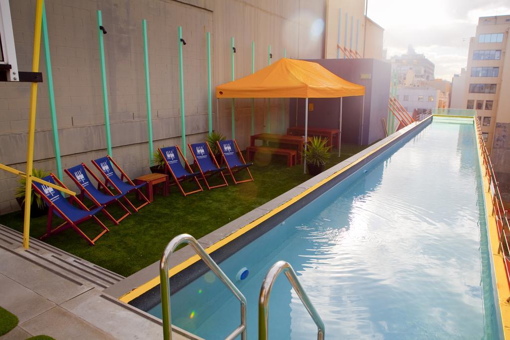Adelphi Hotel Melbourne Zewnętrze zdjęcie The pool at the hotel